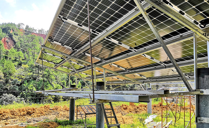 混凝土打樁光伏支架光伏發(fā)電